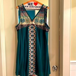 THML, Size L, Teal Green with teal, ivory, and peach embroidery